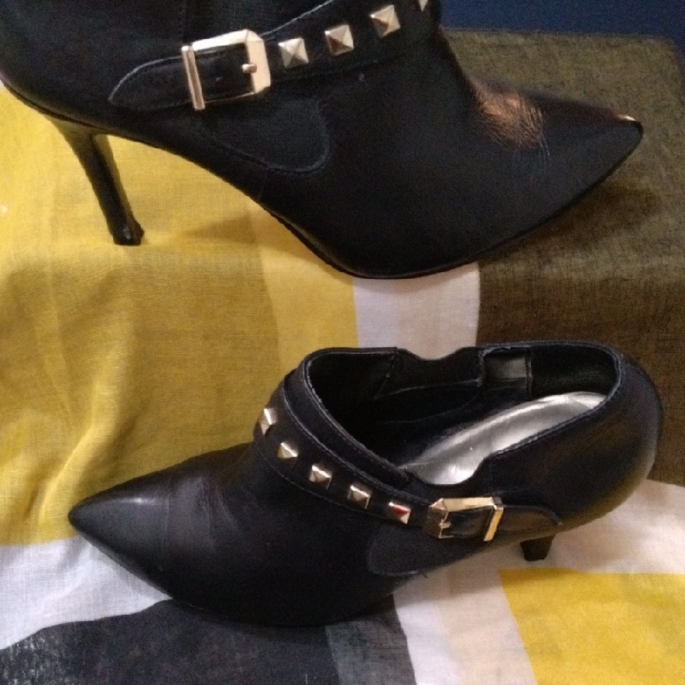 Guess Black Pointed Studded Ankle Heels with Gold Buckle